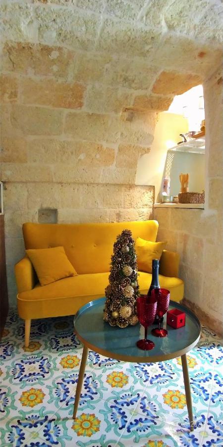 My Monopoli - Casa Dei Fiori Suite "Mimosa" Casa D'Epoca Екстер'єр фото